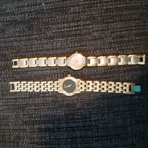 2 women's citizen watches. Needs battery